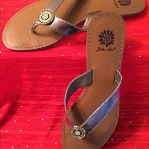 9M Yellow Box Sandals