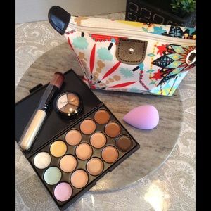 Fabulous Make Up Set!