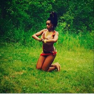 Meet your Posher, Nechelle