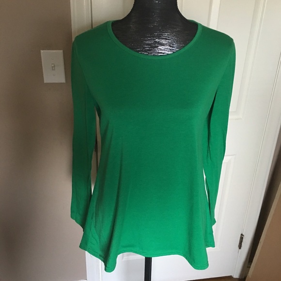 Green Long Sleeve High-Low Tee