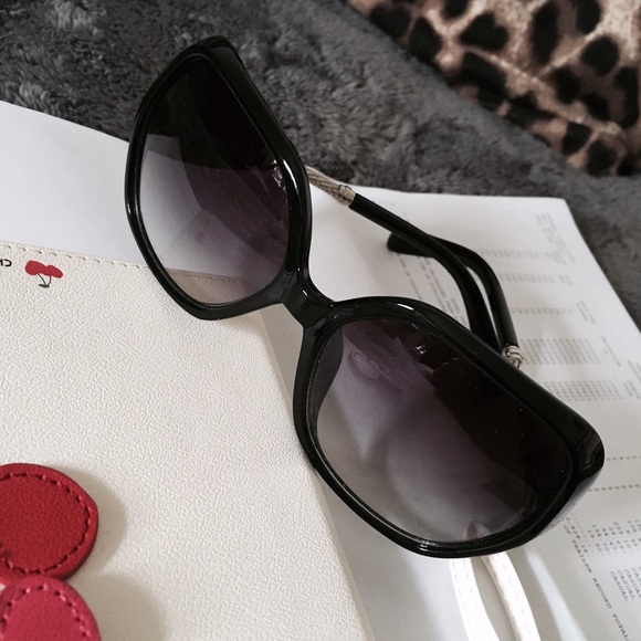 [sold] Black UV Sunglasses studded