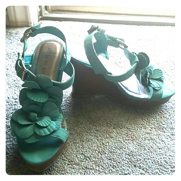 Teal floral scrappy wedges