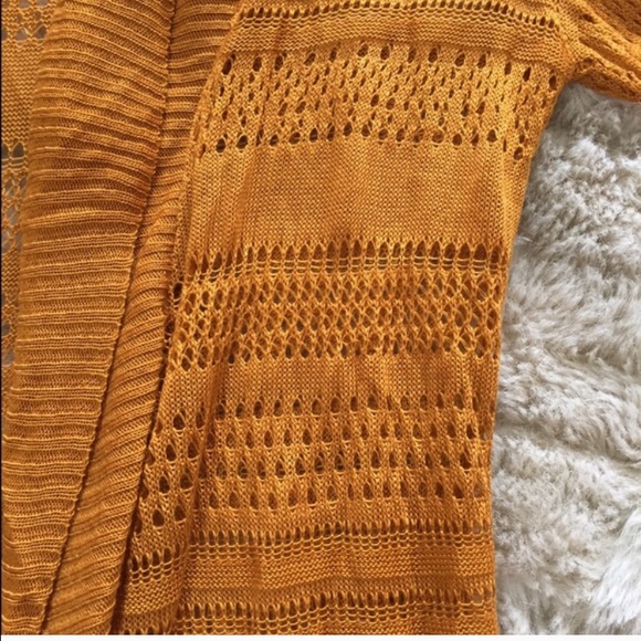 Beautiful mustard cardigan! - Picture 3 of 3