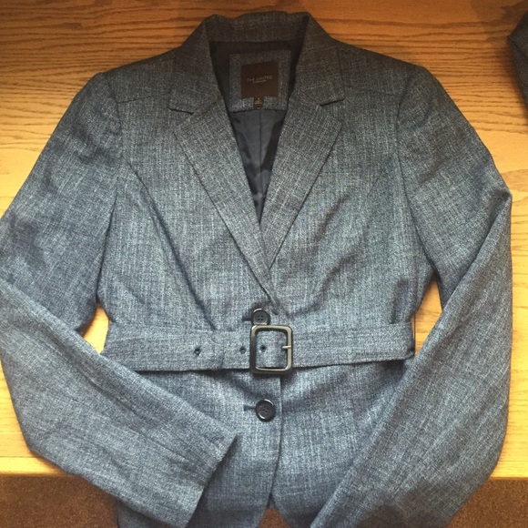 The Limited Jackets & Blazers - ‼️Limited belted blazer, small