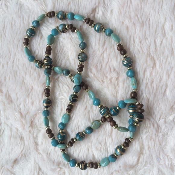 Jewelry - Long turquoise necklace
