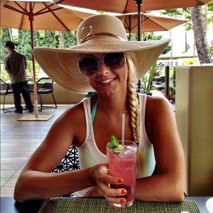 Meet your Posher, Margarita