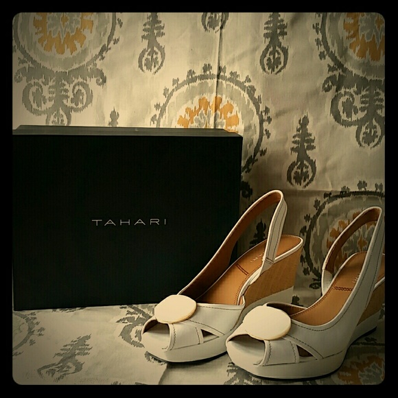 Tahari Pinnacle Wedge Slingback Heel