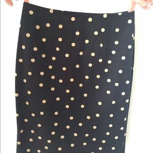 Ann Taylor Polka Dot Pencil Skirt Sz 4, cute!