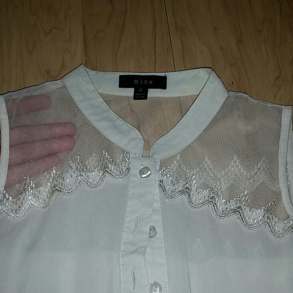 Cute top - Picture 2 of 3
