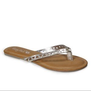 🎉Weekend SALE🎉❕silver thong sandals❕