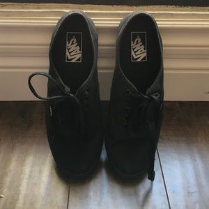 Black Vans Shoes