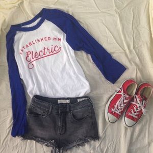 Classic Baseball tee