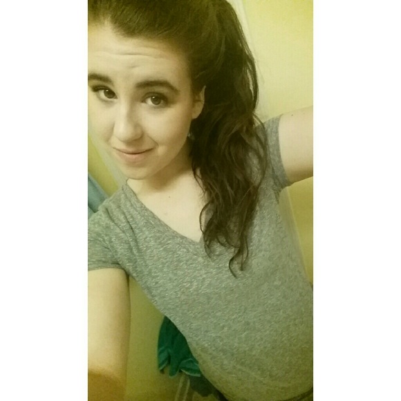 Meet your Posher, Anslie