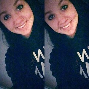 Meet your Posher, Daniella