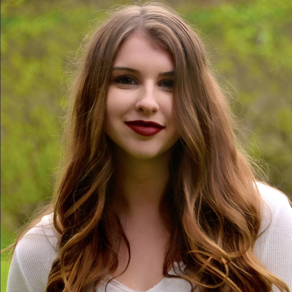 Meet your Posher, Abby