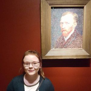 Meet your Posher, Abbey