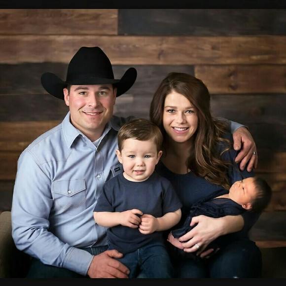 Meet your Posher, Hailey