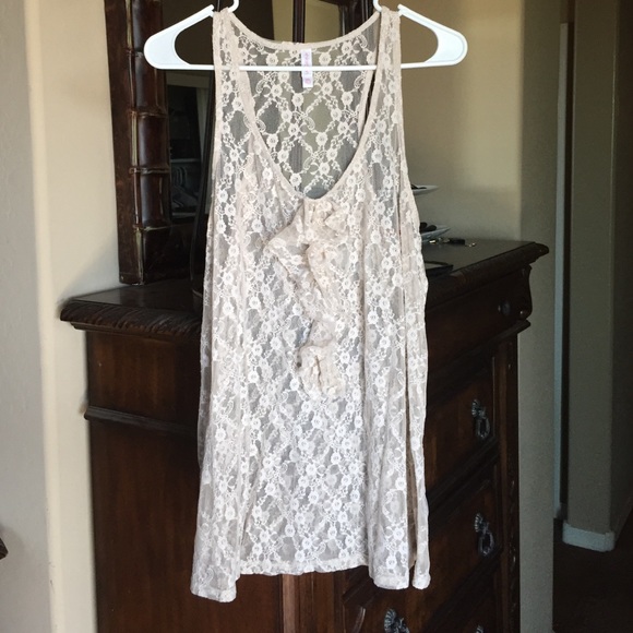Cream lace racer back tank