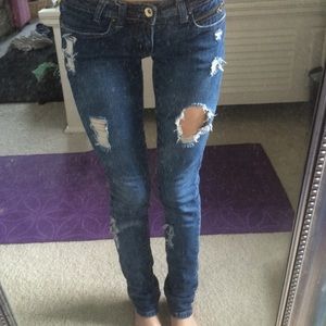 Billabong ripped skinny jeans