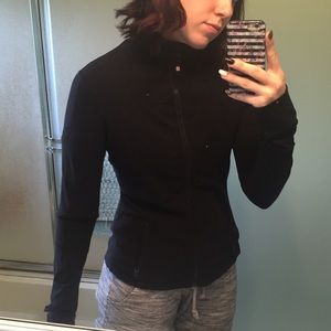 Lululemon•Black Zip up