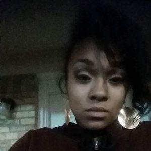 Meet your Posher, Candida