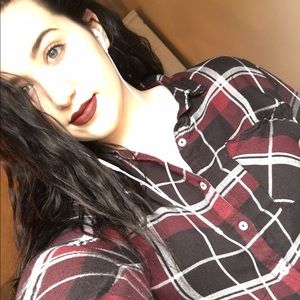 Meet your Posher, Jillian