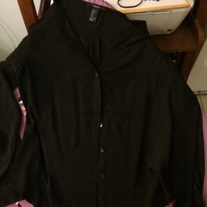 Black button up shear top
