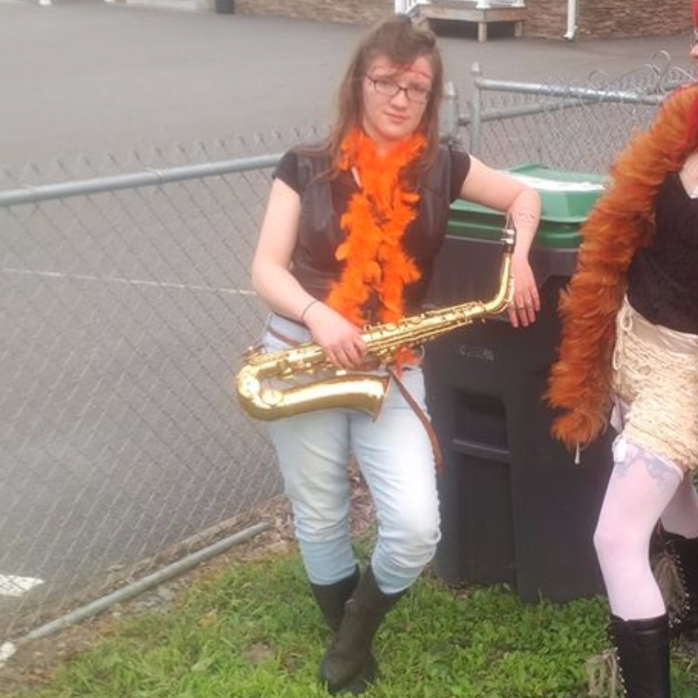 Meet your Posher, Sharon