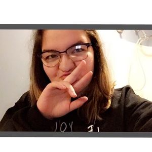 Meet your Posher, Maggie