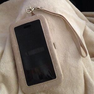 iPhone 5 case with space for cards and money