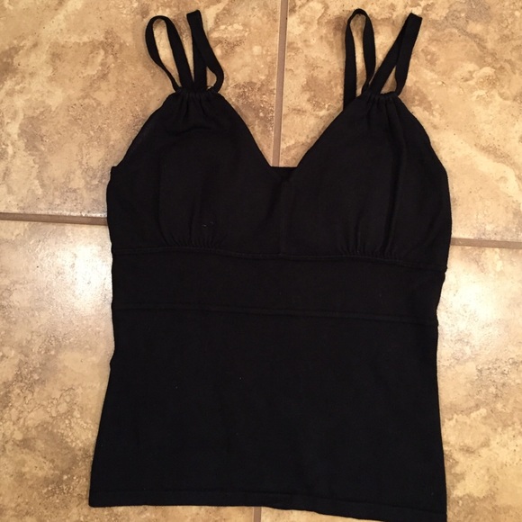 VACATION READY👙👙 WHBM TOP - Picture 2 of 4