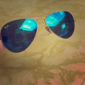 AUTHENTIC blue mirror ray bans
