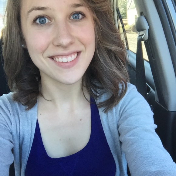 Meet your Posher, Amy - Picture 1 of 1