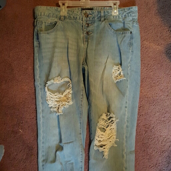jeans - Picture 2 of 3
