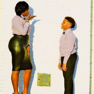 Meet your Posher, Dee