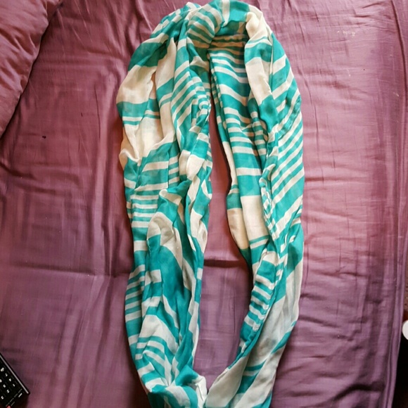 scarf - Picture 2 of 2