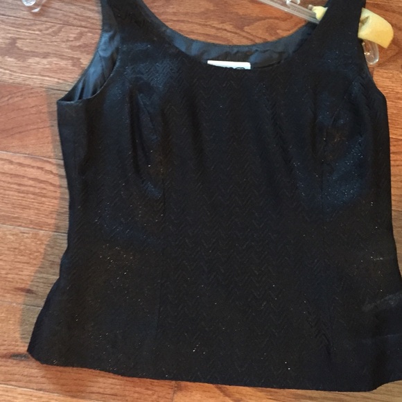 3 piece suit with shimmer collar and camisole - Picture 3 of 4