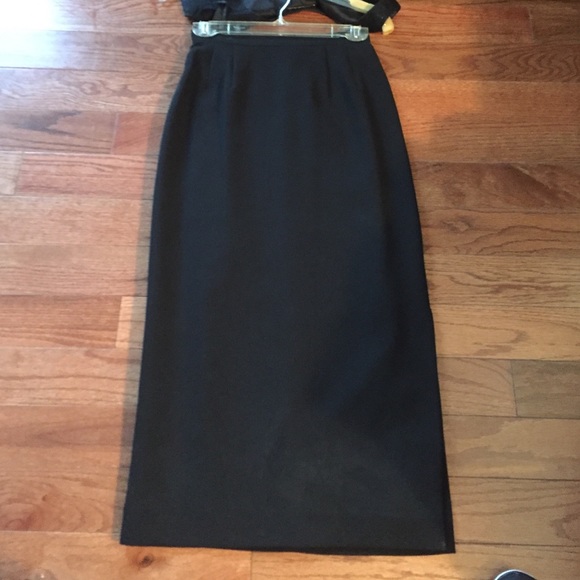 3 piece suit with shimmer collar and camisole - Picture 2 of 4