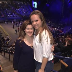 Meet your Posher, Madison