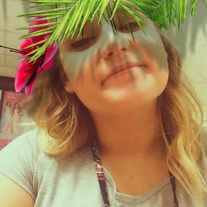 Meet your Posher, Audrey