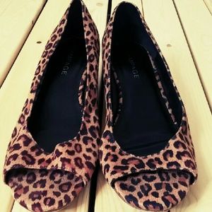 Leopard wedges