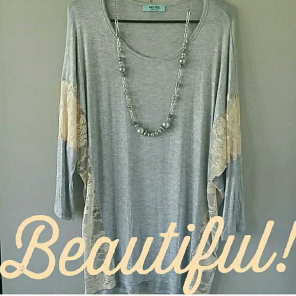 SALE! SELFEE Tunic with Lace & Batwing Sleeves! 🌹