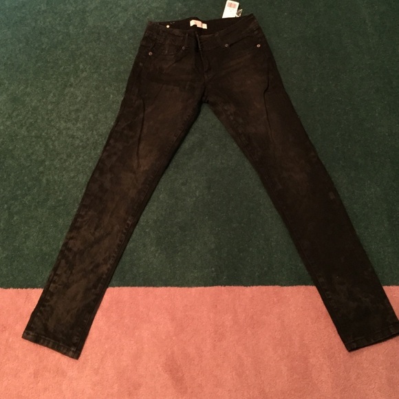 Forever 21 wash out jeans black