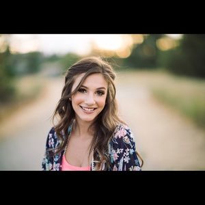 Meet your Posher, Katelyn