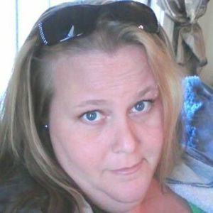 Meet your Posher, Laurie