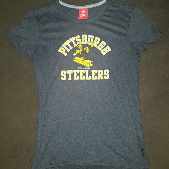 Nike Tops - Nike Steelers Shirt