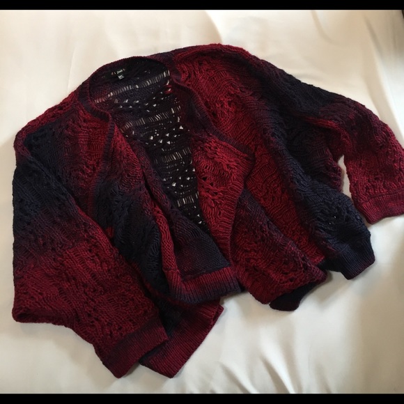 NWOT Soft batwing open sweater in size L/XL