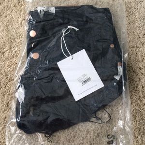 BRAND NEW One Teaspoon "London Bandits" Size 24