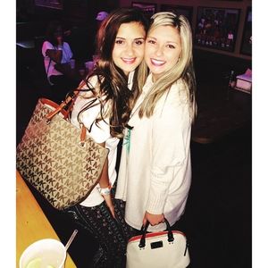 Meet your Posher, Morgan