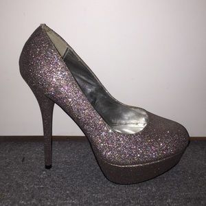 Brand New Sparkle Pumps